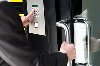 Apollo Locksmith Shop Colorado Springs, CO 719-581-3022 - commercial-lockouts